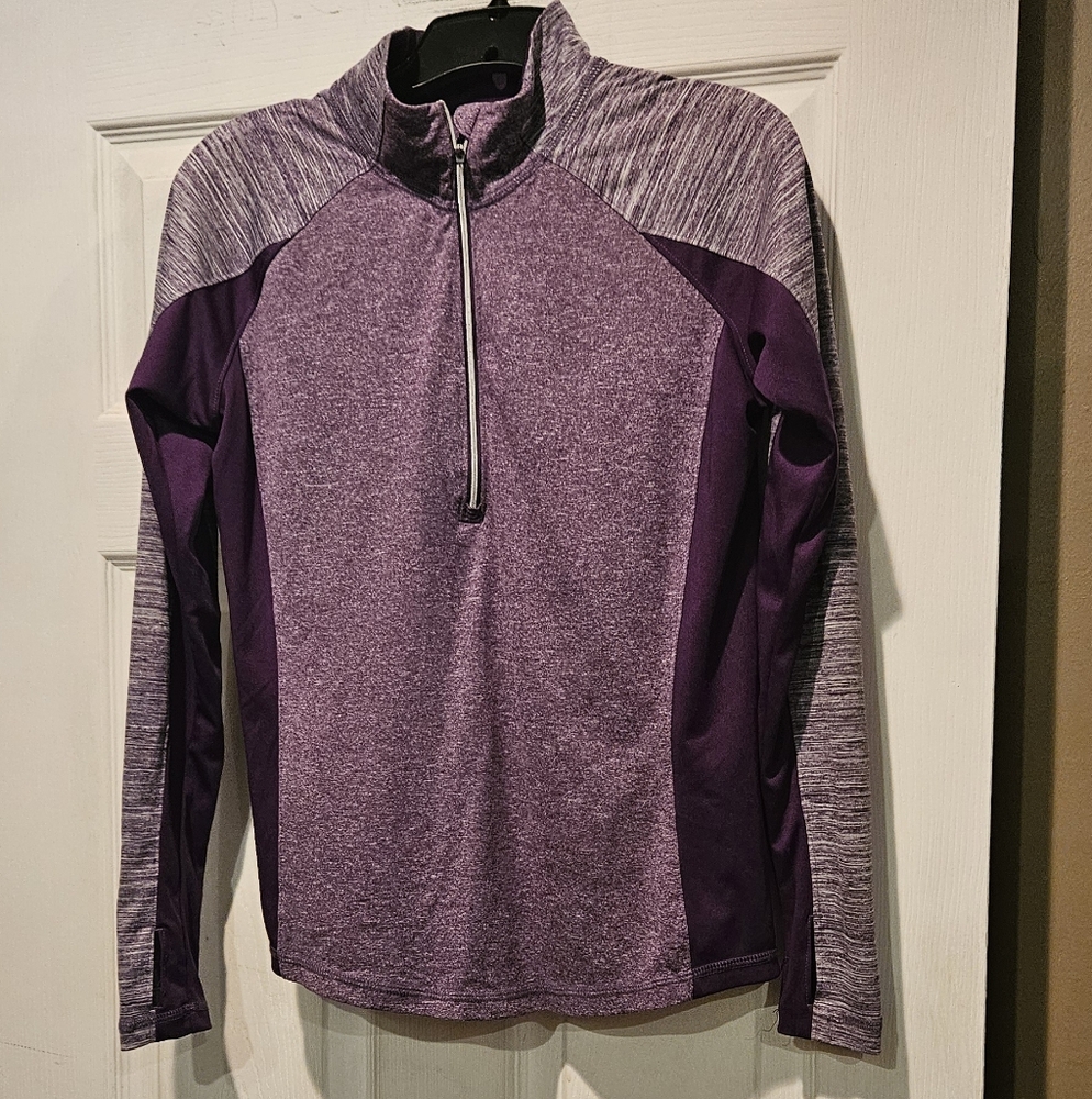 DANSKIN 1/2 ZIP TOP